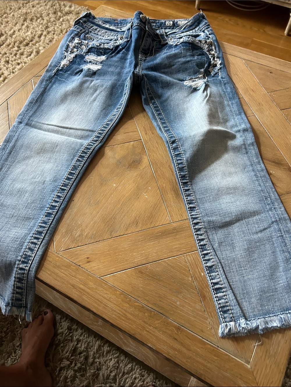 MissMe Mid-Rise Cuffed Capri Distressed Light Blue Jeans